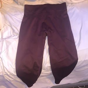 Maroon high wasted leggings